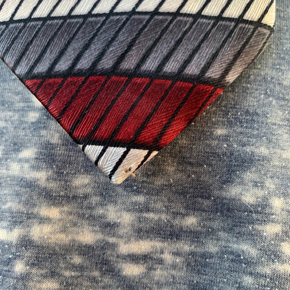 👔 necktie - Picture 2 of 3